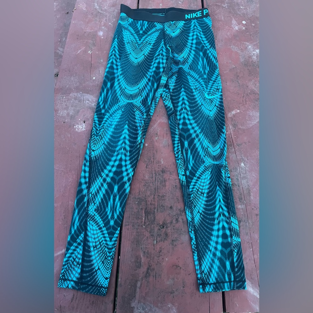 Nike pro tights/leggings